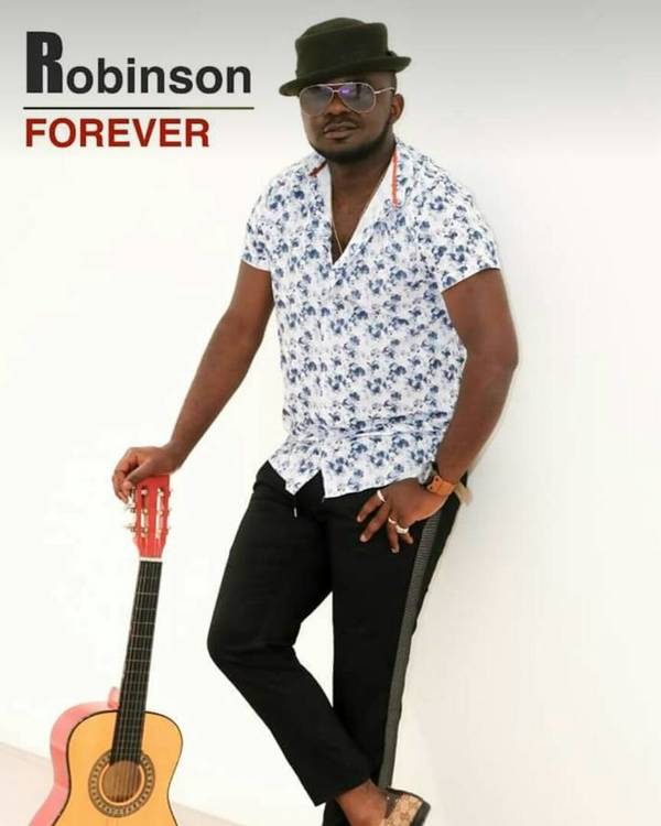 Cameroon Diaspora Artist Comes Back To His Roots - ARREYB